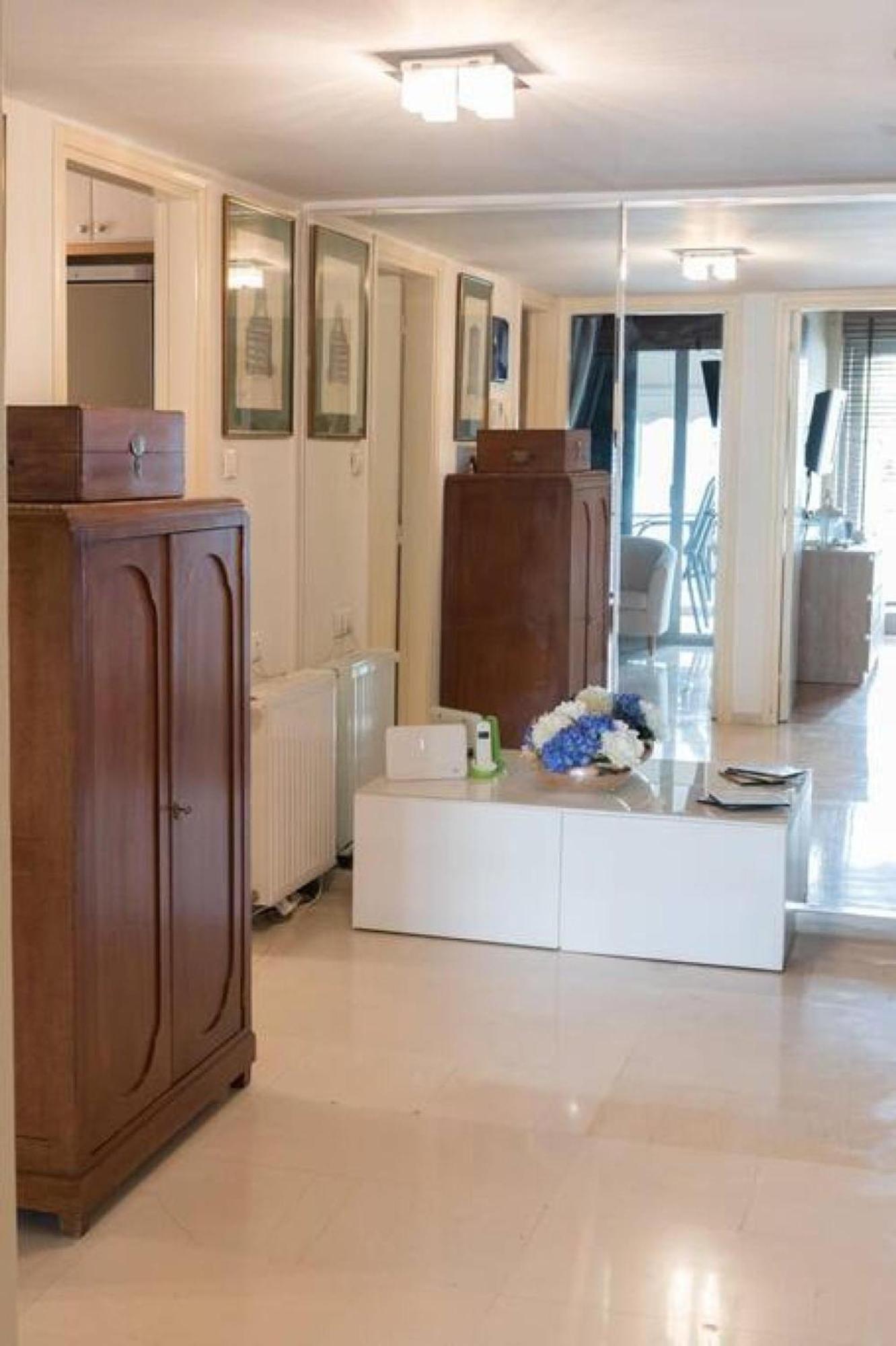 Апартаменты Βουλα A Gem At Voula 1' Walk From The Beach Афины Экстерьер фото