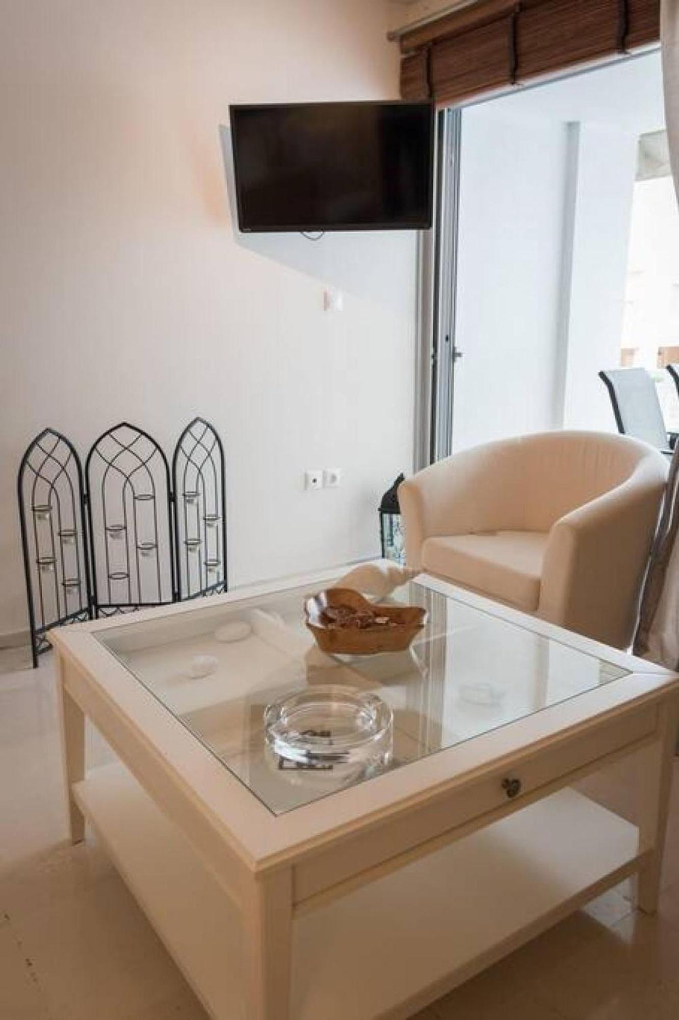 Апартаменты Βουλα A Gem At Voula 1' Walk From The Beach Афины Экстерьер фото